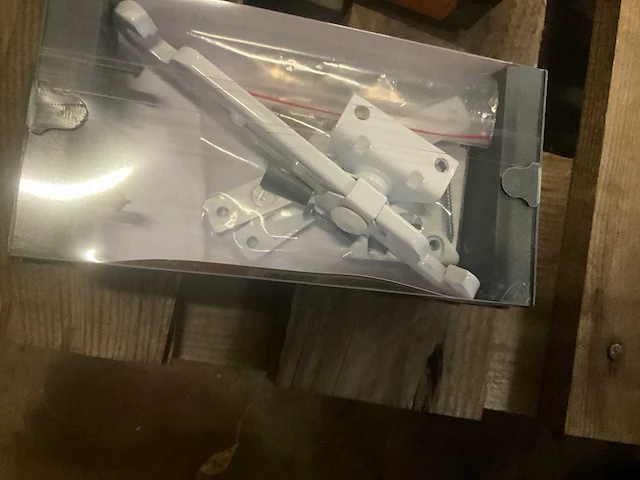 Secumax - raamuitzetter binnendraaiend - 721 wit - raam en deurbeslag (2x) - afbeelding 4 van  5