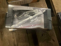 Secumax - raamuitzetter buitendraaiend - 720 wit - raam en deurbeslag (2x) - afbeelding 1 van  4