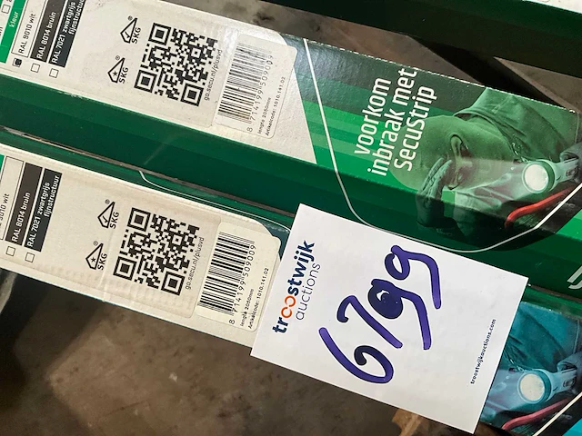 Secustrip - anti-inbraakstrip - plus 2050mm voordeur binnendraaiend wit - deurbeslag ramen en deuren (2x) - afbeelding 3 van  4