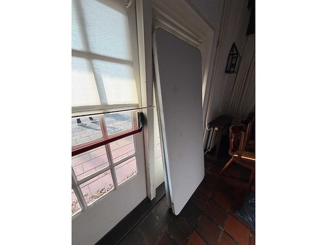 Sediamo inklapbare kunststof restauranttafels met bijpssende tafelrok (4x) - afbeelding 4 van  4