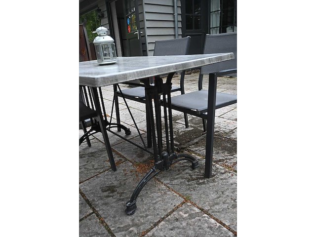 Sediamo terrasset bestaande uit 19 terrastafels en 76 terrasstoelen - afbeelding 7 van  12