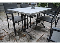 Sediamo terrasset bestaande uit 19 terrastafels en 76 terrasstoelen - afbeelding 2 van  6