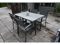 Sediamo terrasset bestaande uit 19 terrastafels en 76 terrasstoelen - afbeelding 8 van  12