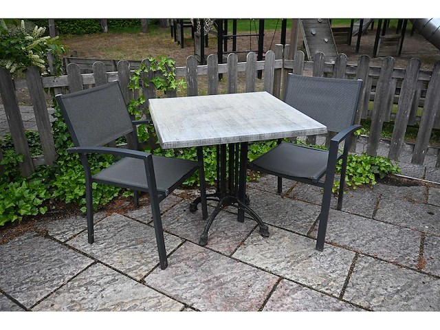 Sediamo terrasset bestaande uit 9 terrastafels en 36 terrasstoelen - afbeelding 1 van  8