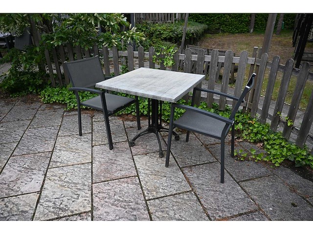 Sediamo terrasset bestaande uit 9 terrastafels en 36 terrasstoelen - afbeelding 7 van  8