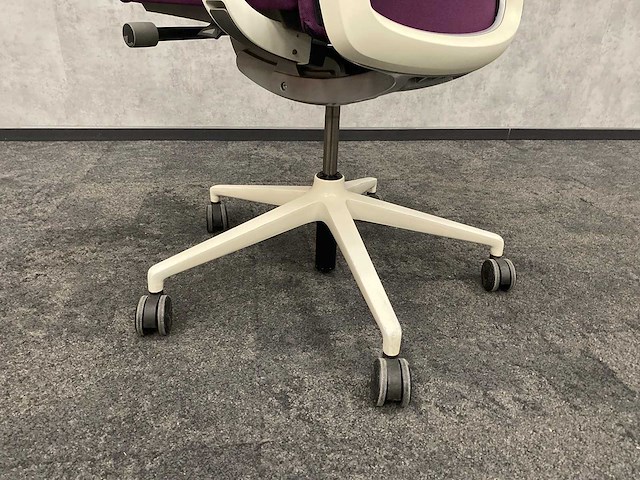 Sedus - ergonomische bureaustoel - paars - afbeelding 13 van  16