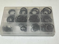 Seeger box met diverse borgringen 170 stuks (2x) - afbeelding 2 van  3