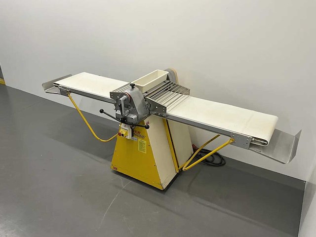 Seewer rondo - ss053 - deeguitrolmachine - afbeelding 1 van  5