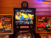 Sega - twister - flipperkast - afbeelding 3 van  11