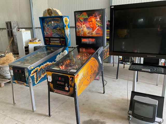 Sega pinball 10 th flipperkast - afbeelding 1 van  6