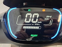 Segway e125s 45 km elektrische bromscooter - afbeelding 4 van  8