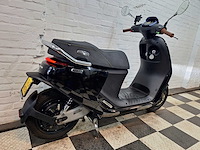 Segway e125s 45 km elektrische bromscooter - afbeelding 5 van  8