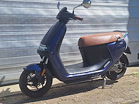 Segway e125s 45 km elektrische bromscooter - afbeelding 2 van  8