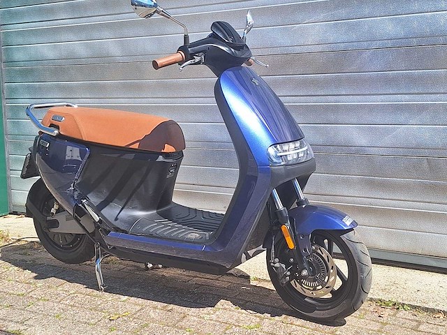 Segway e125s 45 km elektrische bromscooter - afbeelding 7 van  8