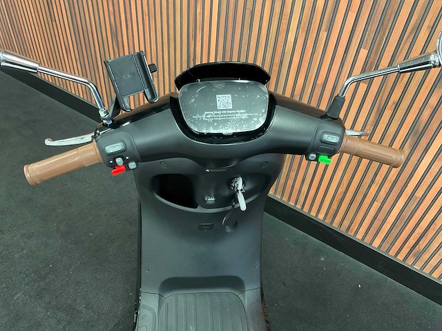 Segway e125s e-scooter fls-17-h - afbeelding 18 van  27