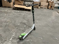 Segway lime-s elektrische step - afbeelding 10 van  14
