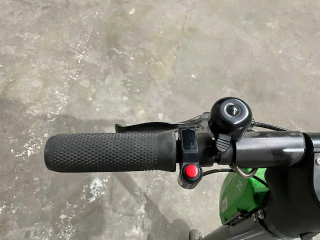 Segway lime-s elektrische step - afbeelding 12 van  14
