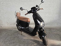Segway-ninebot - snorscooter - e125s - brommer - afbeelding 8 van  11