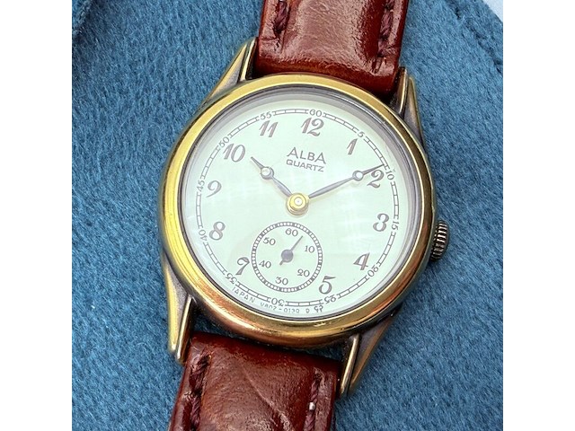 Seiko alba v802-0020 dameshorloge met centrale seconde - afbeelding 1 van  7