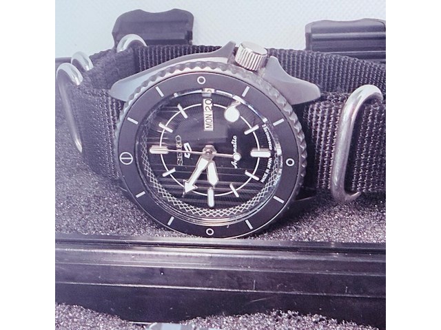 Seiko automatic herenhorloge ’special edition’ inclusief nato band - afbeelding 7 van  10