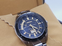 Seiko brightz solar radio wave controlled titanium herenhorloge - afbeelding 3 van  8