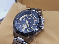 Seiko brightz solar radio wave controlled titanium herenhorloge - afbeelding 4 van  8