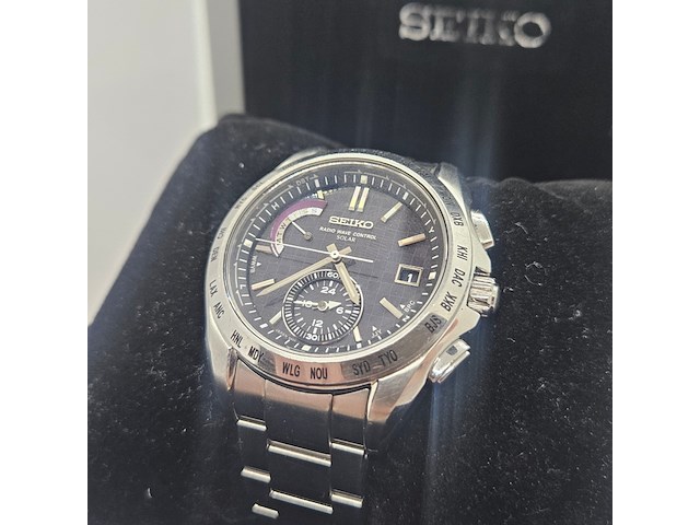 Seiko brightz solar radio wave controlled worldtimer herenhorloge - afbeelding 4 van  10