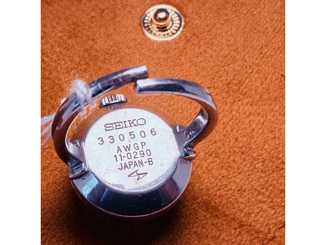 Seiko ring horloge - witgoud keurmerk - werkend getest - afbeelding 6 van  6