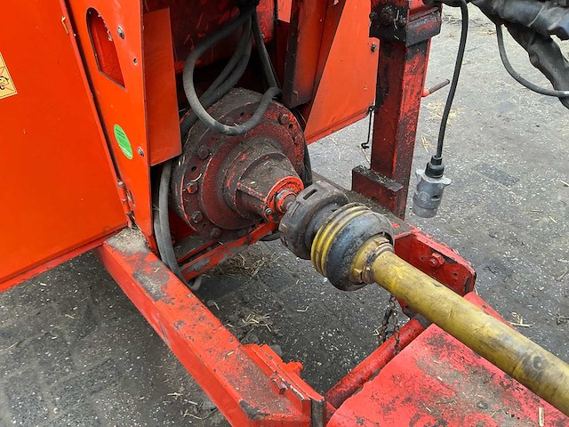 Seko samurai 3 500/110 voermengwagen - afbeelding 17 van  23