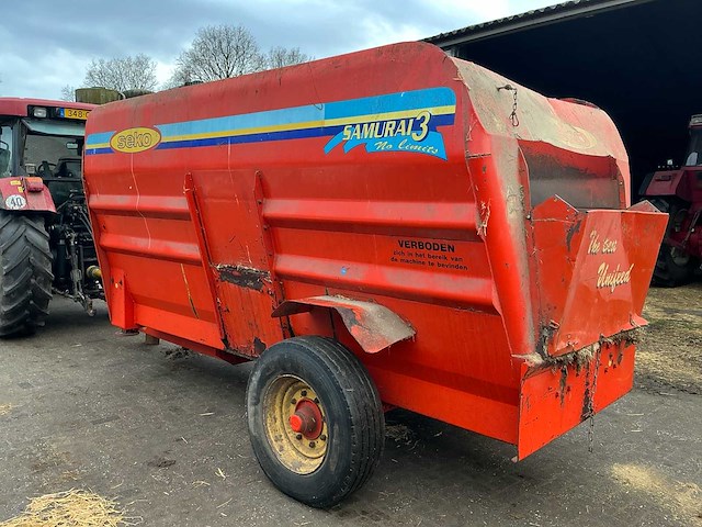 Seko samurai 3 500/110 voermengwagen - afbeelding 11 van  23