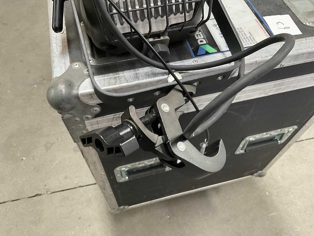 Selecon pacific 1 kw zoom spot (4x) - afbeelding 4 van  10