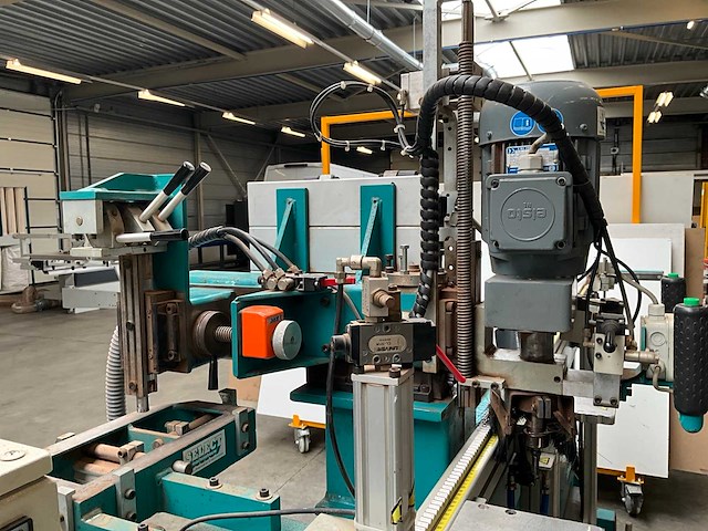 Select 35500 beslagfreesmachine - afbeelding 9 van  11