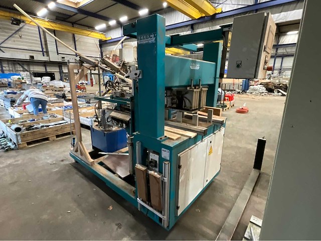 Select 47700 cnc drevelindrukmachine - afbeelding 10 van  14