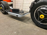 Self balancing electric moon scooter (zwart) - afbeelding 8 van  10