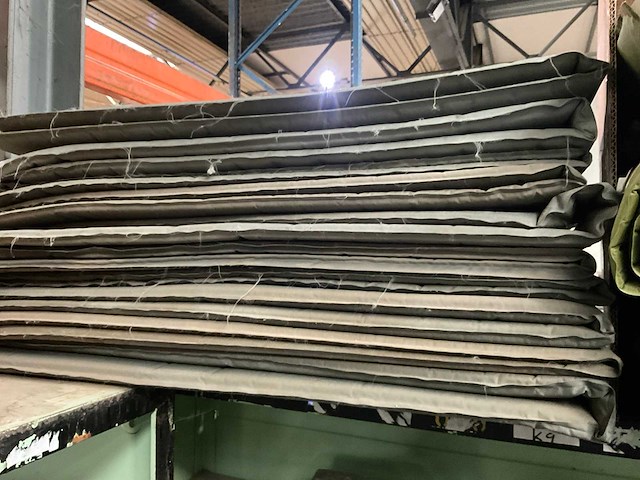 Self inflating sleeping mat (10x) - afbeelding 1 van  2