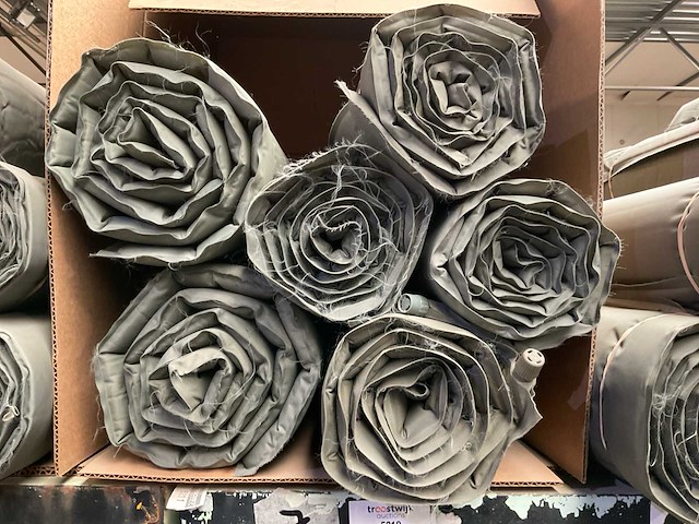 Self inflating sleeping mat (6x) - afbeelding 1 van  2