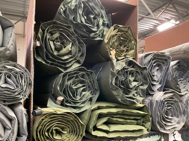 Self inflating sleeping mat (7x) - afbeelding 1 van  2