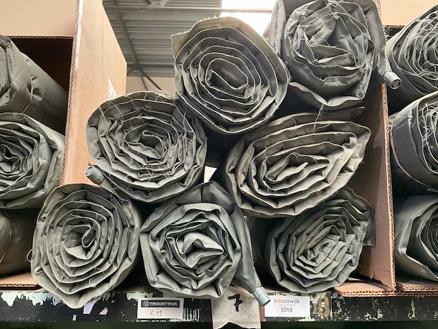 Self inflating sleeping mat (7x) - afbeelding 1 van  2