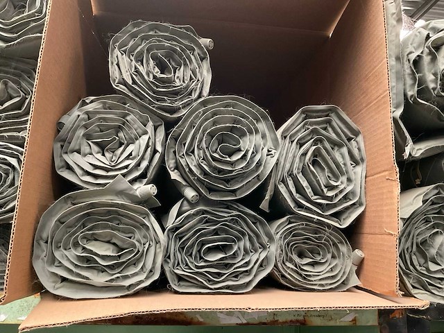 Self inflating sleeping mat (7x) - afbeelding 1 van  2