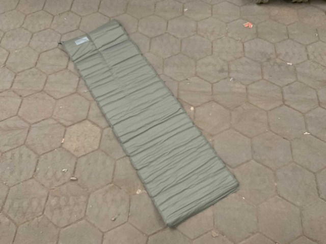 Self inflating sleeping mat (7x) - afbeelding 1 van  2