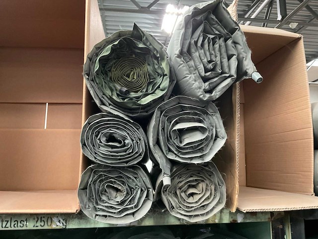 Self inflating sleeping mat (8x) - afbeelding 2 van  2