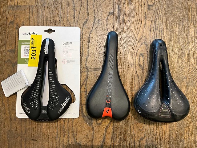 Selle italia fietszadel (3x) - afbeelding 1 van  4