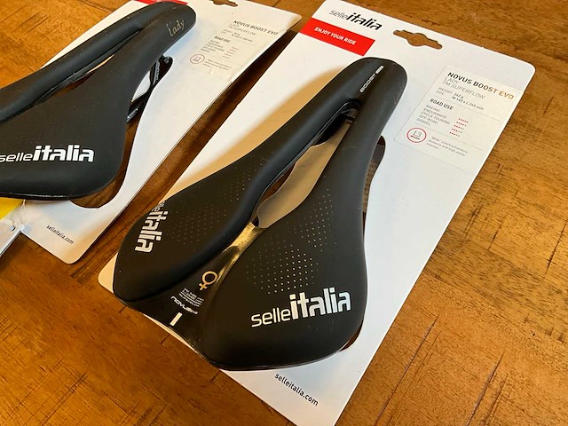 Selle italia novus boost evo dames fietszadel (2x) - afbeelding 3 van  4