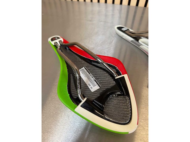 Selle italia slr lady, fizik arione r3 - zadel (2x) - afbeelding 7 van  8