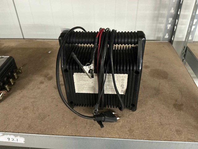 Selmar turbo 4 acculader - afbeelding 2 van  2
