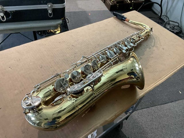Selmer 1244 saxofoon - afbeelding 1 van  8