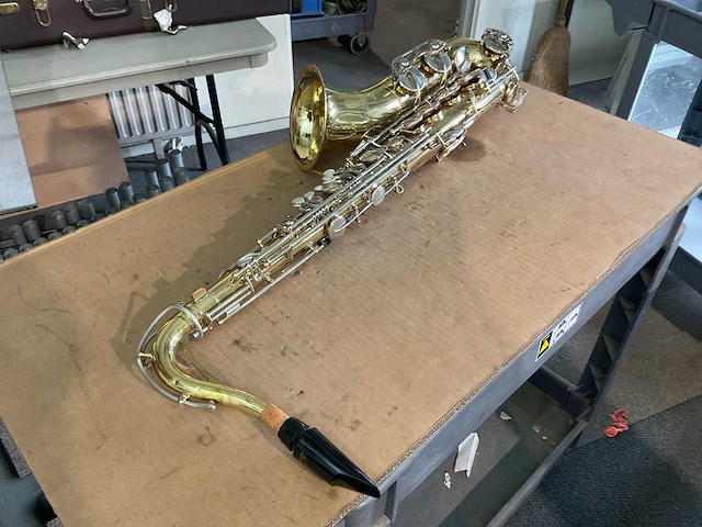 Selmer 1244 saxofoon - afbeelding 2 van  8