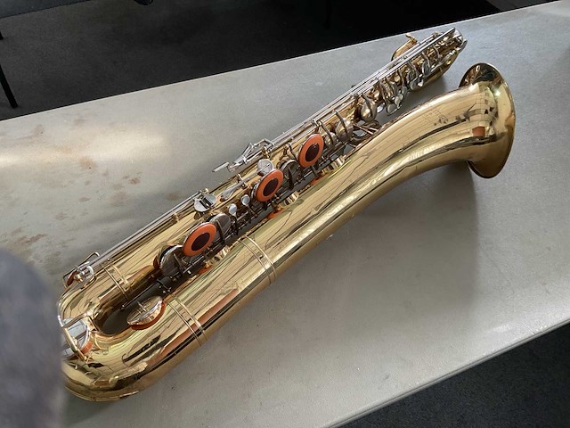 Selmer baritonsaxofoon - afbeelding 1 van  8