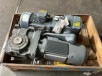Selmers / bauer elektromotor met reductiekast (2x) - afbeelding 1 van  3