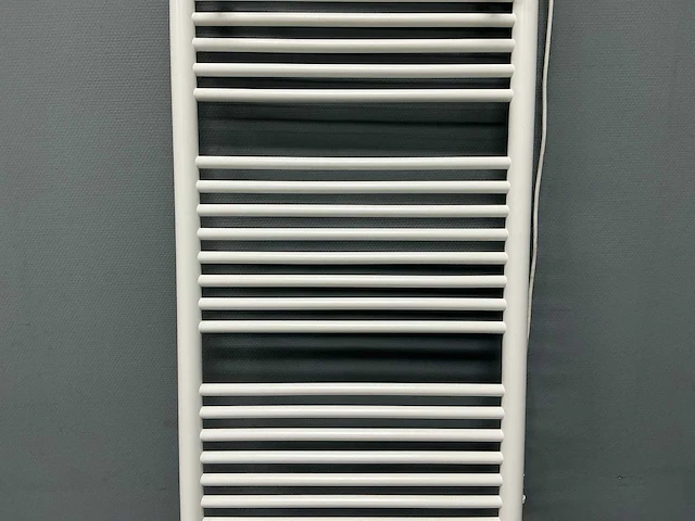 Selmo - dynamic pro - designradiator 185 cm - afbeelding 9 van  11